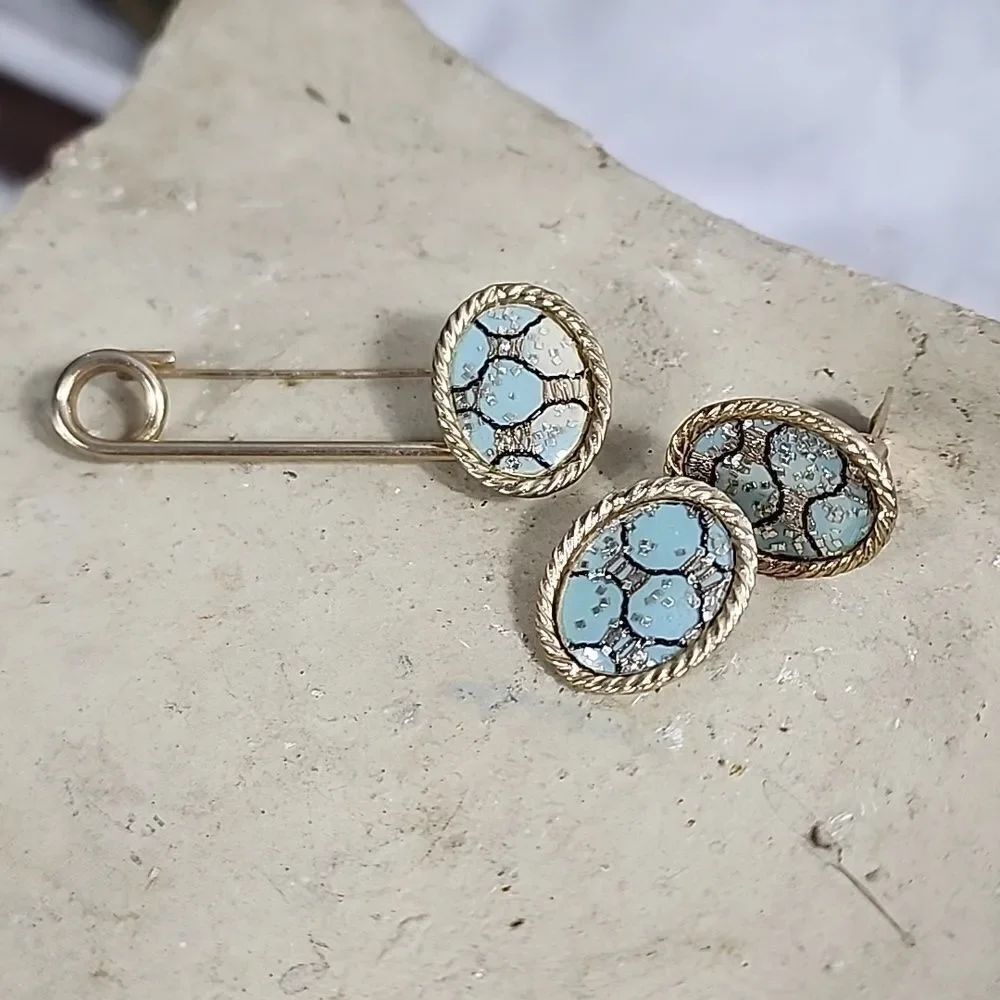 Vintage Confetti Clip~on Earrings and Safety Pin Style Brooch